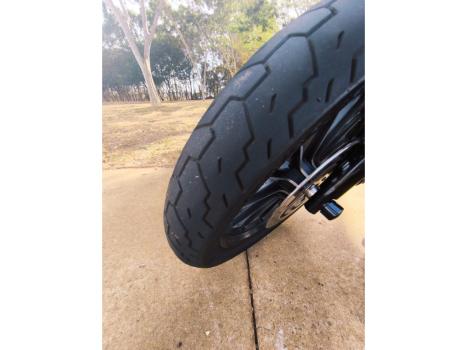 HARLEY DAVIDSON Sportster XL 883 IRON, Foto 5