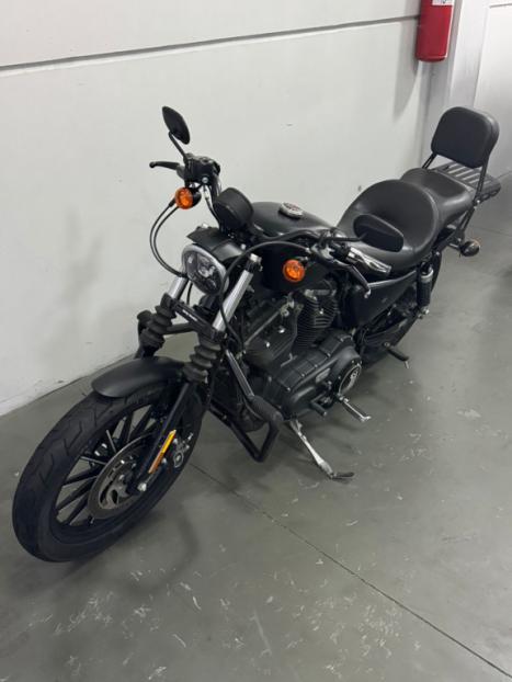 HARLEY DAVIDSON Sportster XL 883 IRON, Foto 4