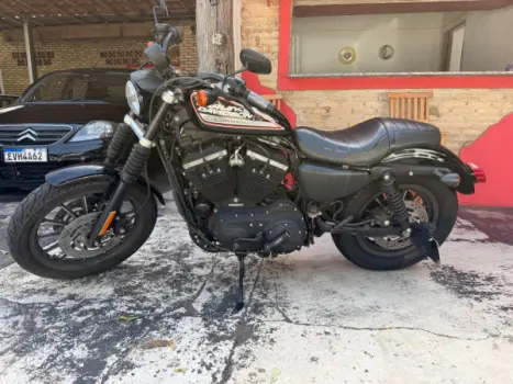 HARLEY DAVIDSON Sportster XL 883 R, Foto 1