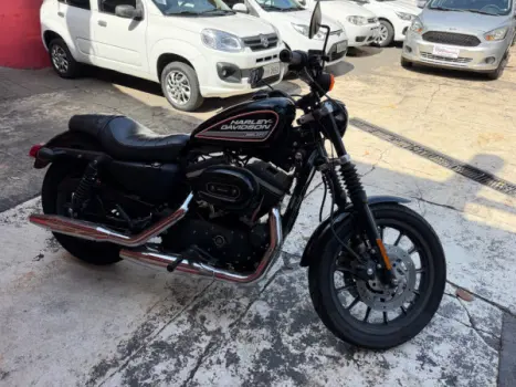 HARLEY DAVIDSON Sportster XL 883 R, Foto 3