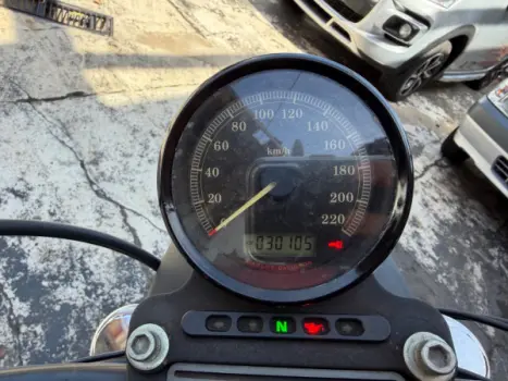 HARLEY DAVIDSON Sportster XL 883 R, Foto 5