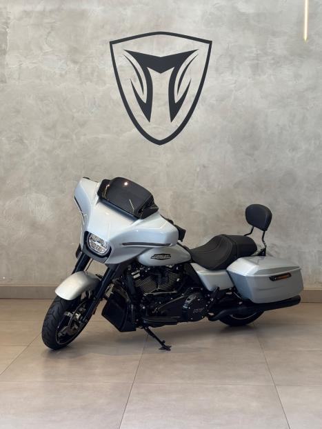 HARLEY DAVIDSON Street Glide FLHX 1900 SPECIAL, Foto 3