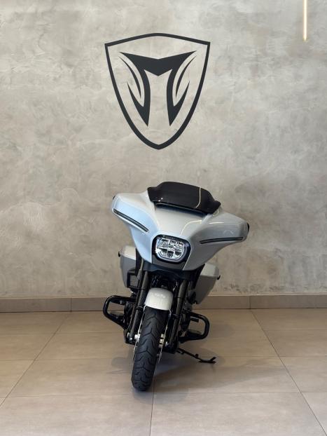 HARLEY DAVIDSON Street Glide FLHX 1900 SPECIAL, Foto 4