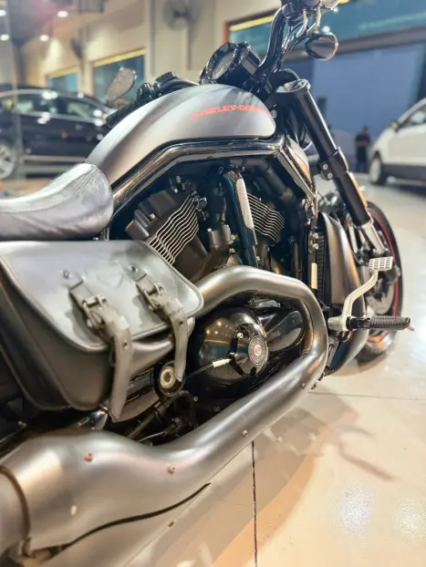 HARLEY DAVIDSON V-Rod 1250 MUSCLE, Foto 4