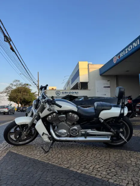 HARLEY DAVIDSON V-Rod 1250, Foto 5