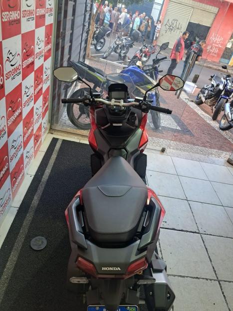 HONDA ADV 150 ABS, Foto 4