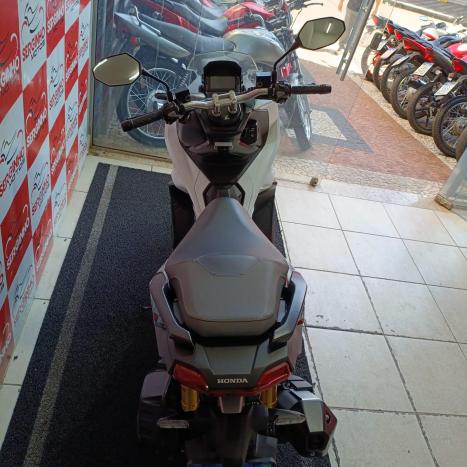 HONDA ADV 150 ABS, Foto 4