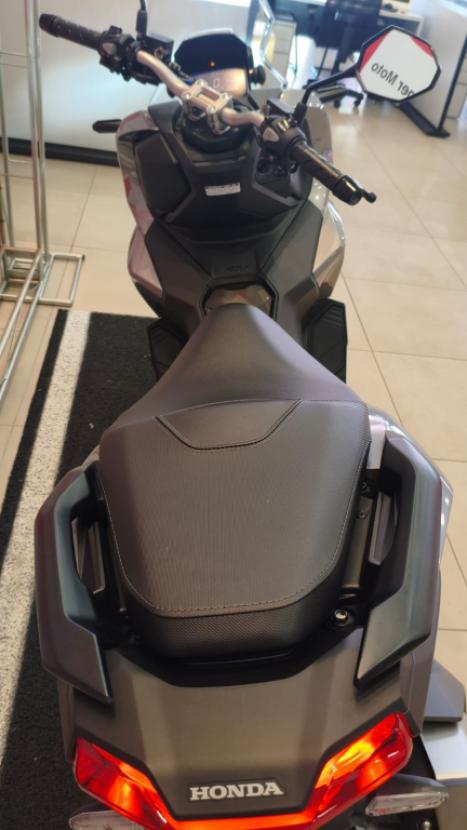 HONDA ADV 160 , Foto 6