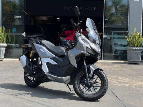 HONDA ADV 160 , Foto 2