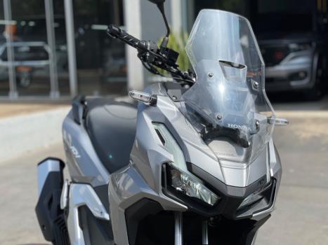 HONDA ADV 160 , Foto 3