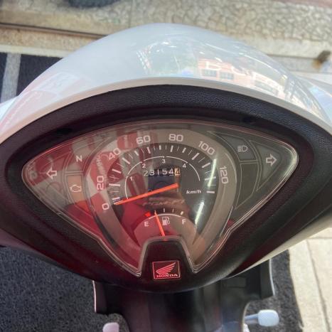 HONDA Biz 100 +, Foto 2