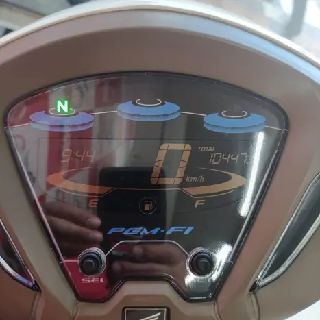 HONDA Biz 100 +, Foto 6