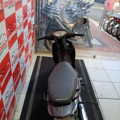 HONDA Biz 100 +, Foto 6