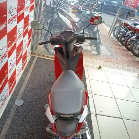 HONDA Biz 100 +, Foto 3
