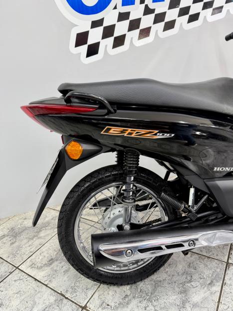 HONDA Biz 100 ES, Foto 4