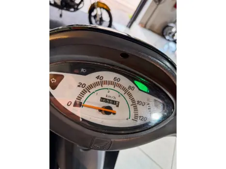 HONDA Biz 100 K, Foto 11