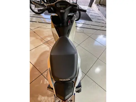 HONDA Biz 125 ES, Foto 10