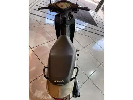 HONDA Biz 125 ES, Foto 8