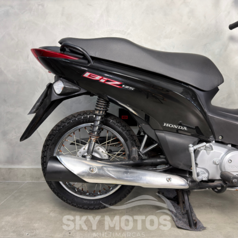HONDA Biz 125 ES, Foto 2
