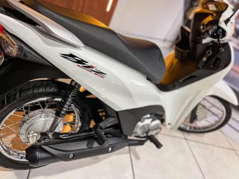 HONDA Biz 125 ES, Foto 10