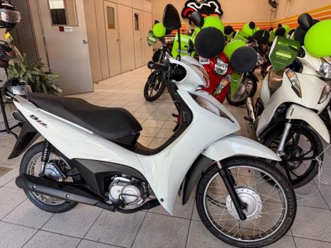 HONDA Biz 125 ES, Foto 3