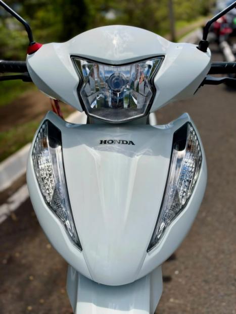HONDA Biz 125 ES, Foto 2