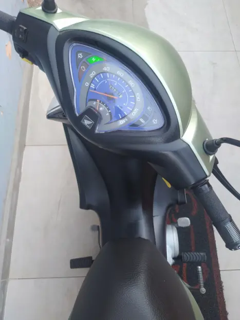 HONDA Biz 125 ES FLEX, Foto 3