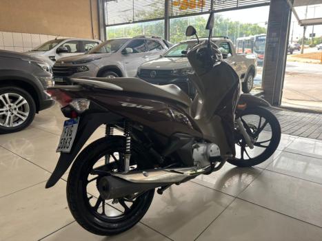HONDA Biz 125 EX, Foto 3
