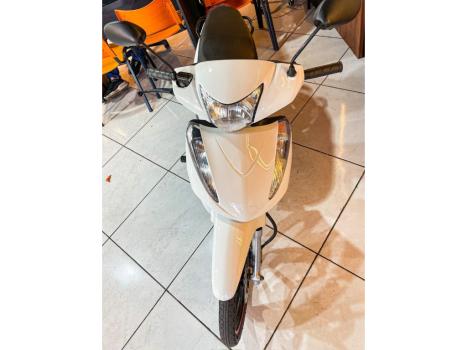 HONDA Biz 125 EX, Foto 4