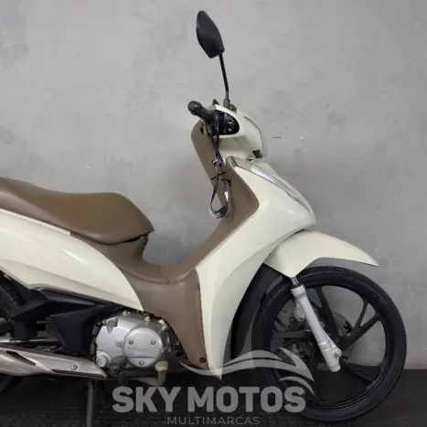 HONDA Biz 125 EX, Foto 3