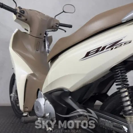 HONDA Biz 125 EX, Foto 11