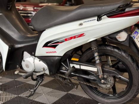 HONDA Biz 125 EX, Foto 9