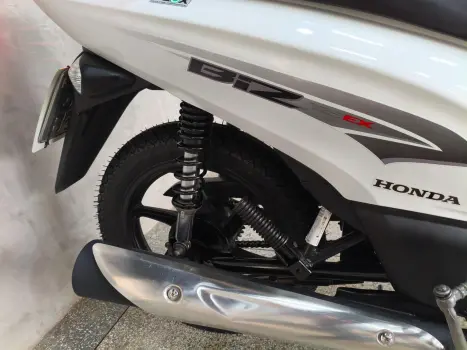 HONDA Biz 125 EX, Foto 9 HONDA Biz 125 EX, Foto 9