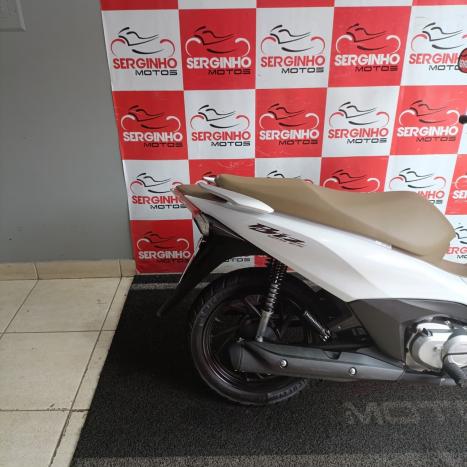 HONDA Biz 125 EX, Foto 2