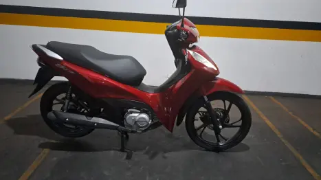 HONDA Biz 125 EX, Foto 3