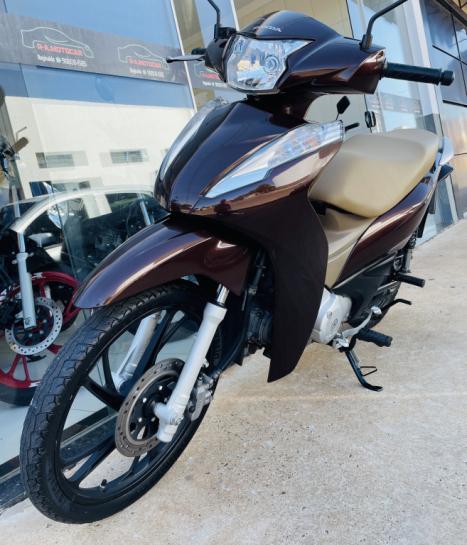 HONDA Biz 125 EX, Foto 6