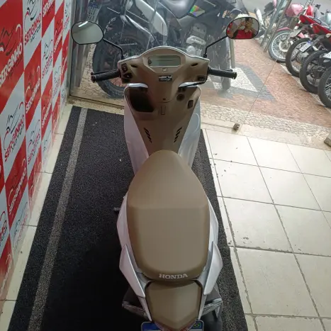 HONDA Biz 125 EX, Foto 5