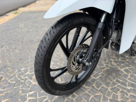 HONDA Biz 125 EX, Foto 10