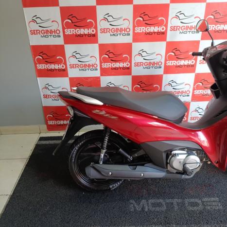 HONDA Biz 125 EX, Foto 4