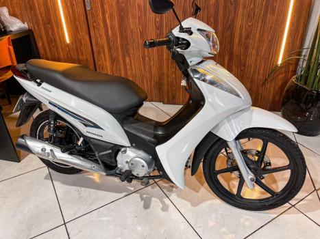 HONDA Biz 125 EX, Foto 3