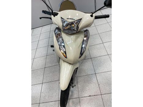 HONDA Biz 125 EX, Foto 4
