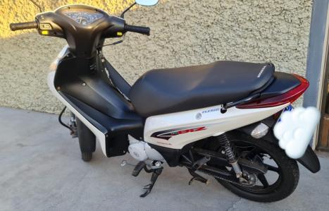 HONDA Biz 125 EX, Foto 2