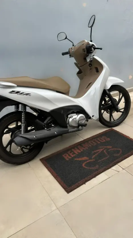 HONDA Biz 125 EX, Foto 7