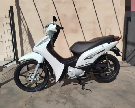 HONDA Biz 125 EX, Foto 2