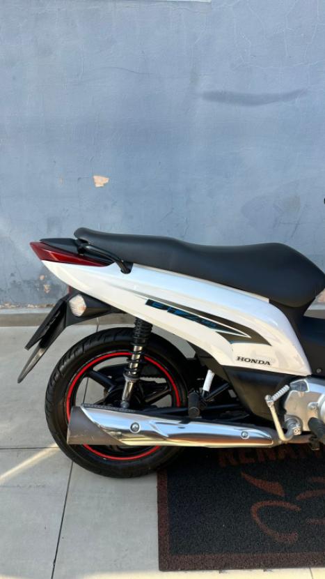 HONDA Biz 125 EX, Foto 3