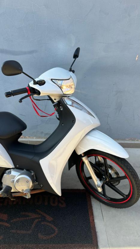 HONDA Biz 125 EX, Foto 4