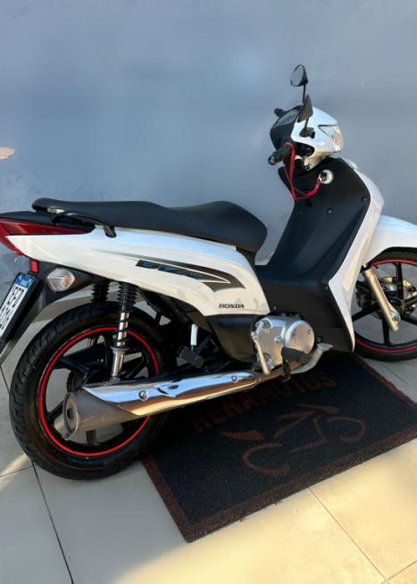 HONDA Biz 125 EX, Foto 8