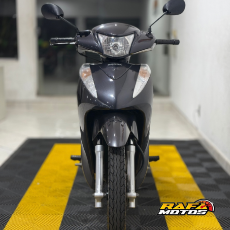 HONDA Biz 125 EX, Foto 5
