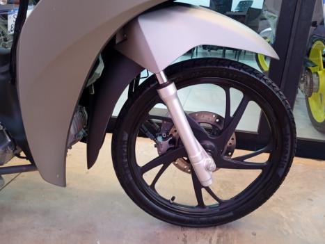 HONDA Biz 125 EX, Foto 3