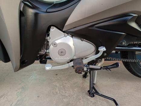 HONDA Biz 125 EX, Foto 7